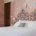 Masseria La Macchiola & Corti Del Mito