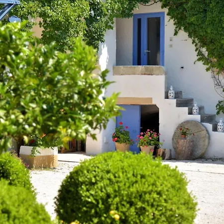Masseria La Macchiola & Corti Del Mito