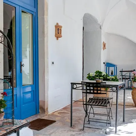 Masseria La Macchiola & Corti Del Mito *