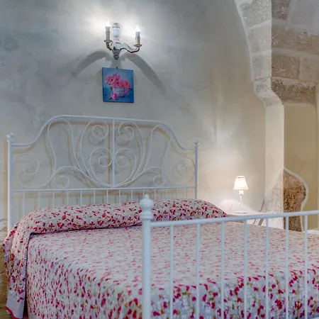 Masseria La Macchiola & Corti Del Mito