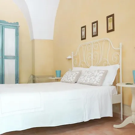 农家乐 Masseria La Macchiola & Corti Del Mito Spongano